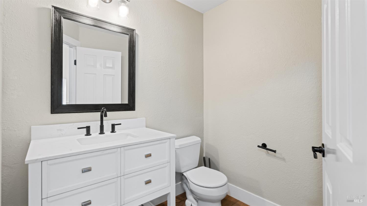 Detail Gallery Image 23 of 44 For 2415 Tea Ct, Fairfield,  CA 94534 - 3 Beds | 2/1 Baths