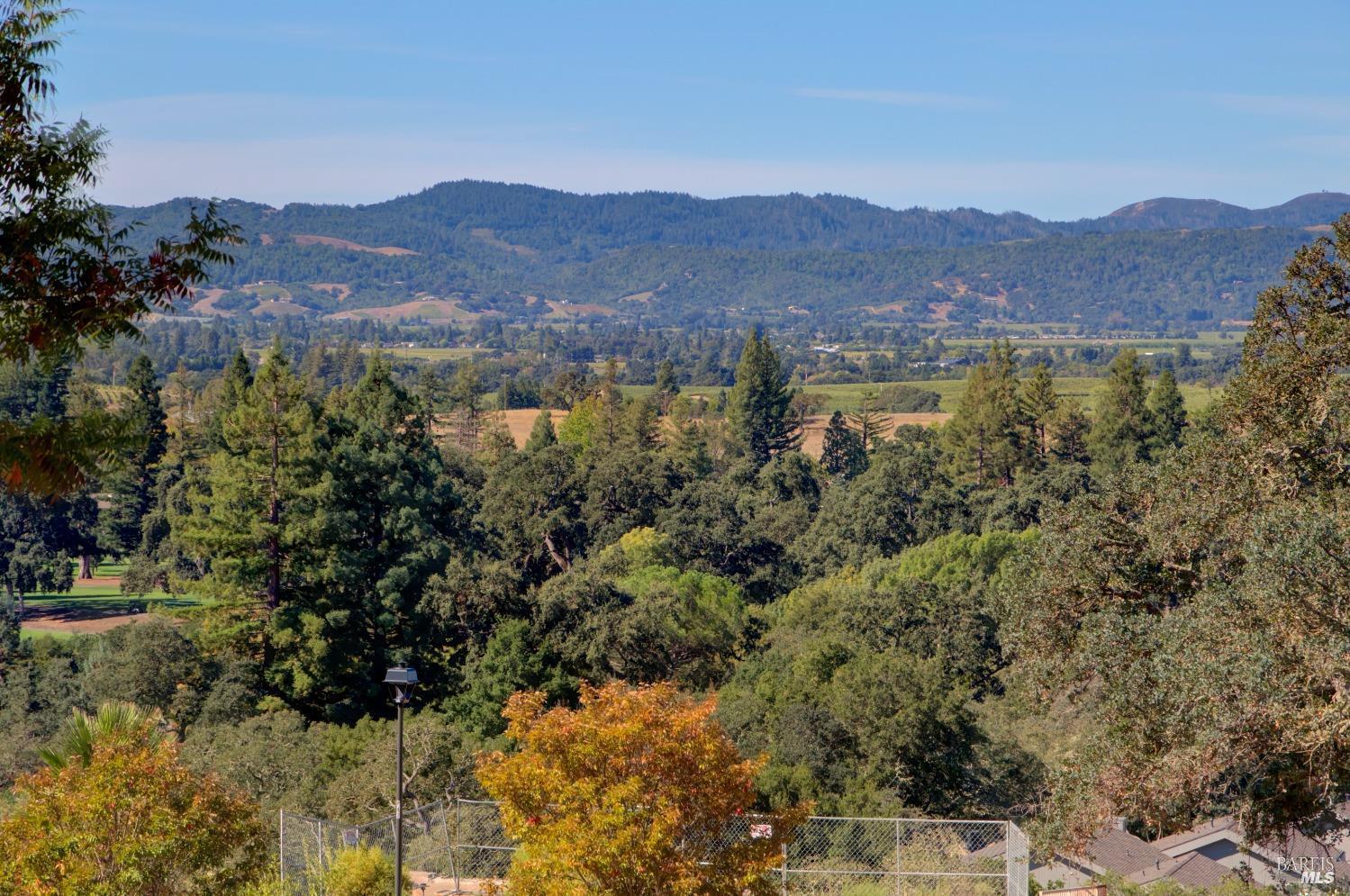 Detail Gallery Image 23 of 44 For 1166 Castle Oaks Dr, Napa,  CA 94558 - – Beds | – Baths