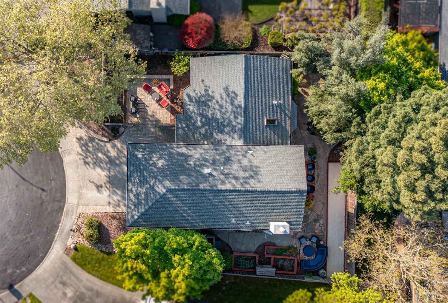 Detail Gallery Image 57 of 73 For 5270 Arnica Way, Santa Rosa,  CA 95403 - 4 Beds | 2/1 Baths