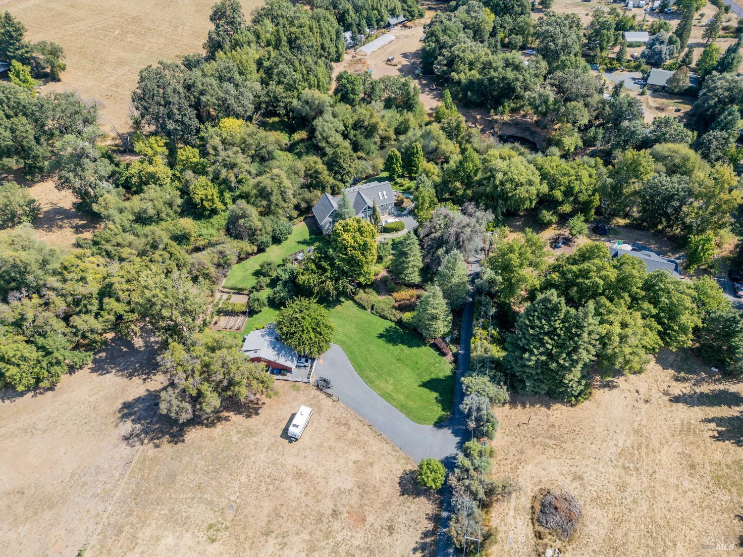 Detail Gallery Image 51 of 86 For 8301 West Side Potter Valley Rd, Potter Valley,  CA 95469 - 2 Beds | 3 Baths