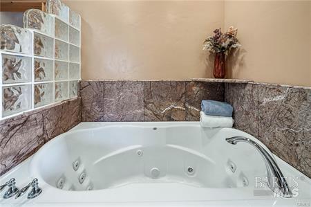 Detail Gallery Image 22 of 72 For 2894 Silverado St, Clearlake,  CA 95424 - 3 Beds | 2/1 Baths