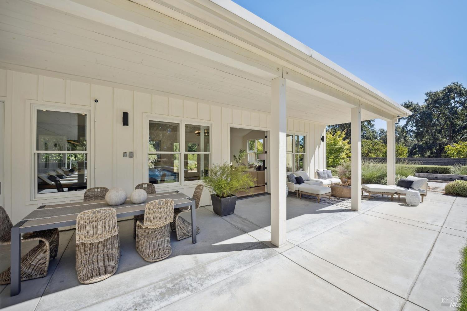 Detail Gallery Image 52 of 96 For 20685 5th St, Sonoma,  CA 95476 - 3 Beds | 3/1 Baths