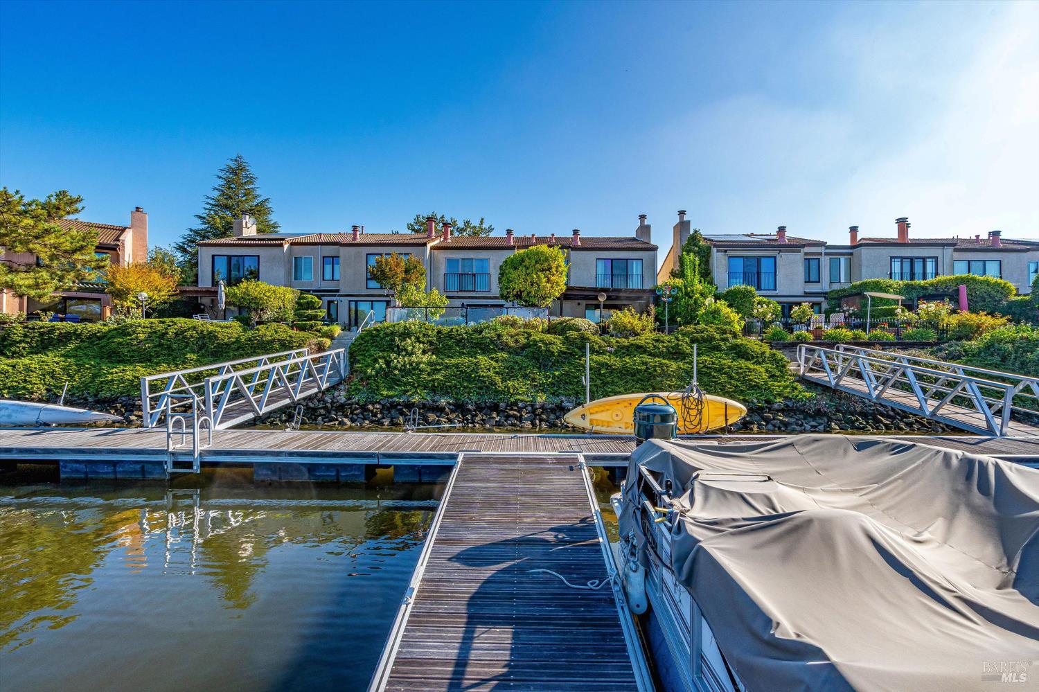 Detail Gallery Image 47 of 58 For 925 Marina Dr, Napa,  CA 94559 - 3 Beds | 2/1 Baths