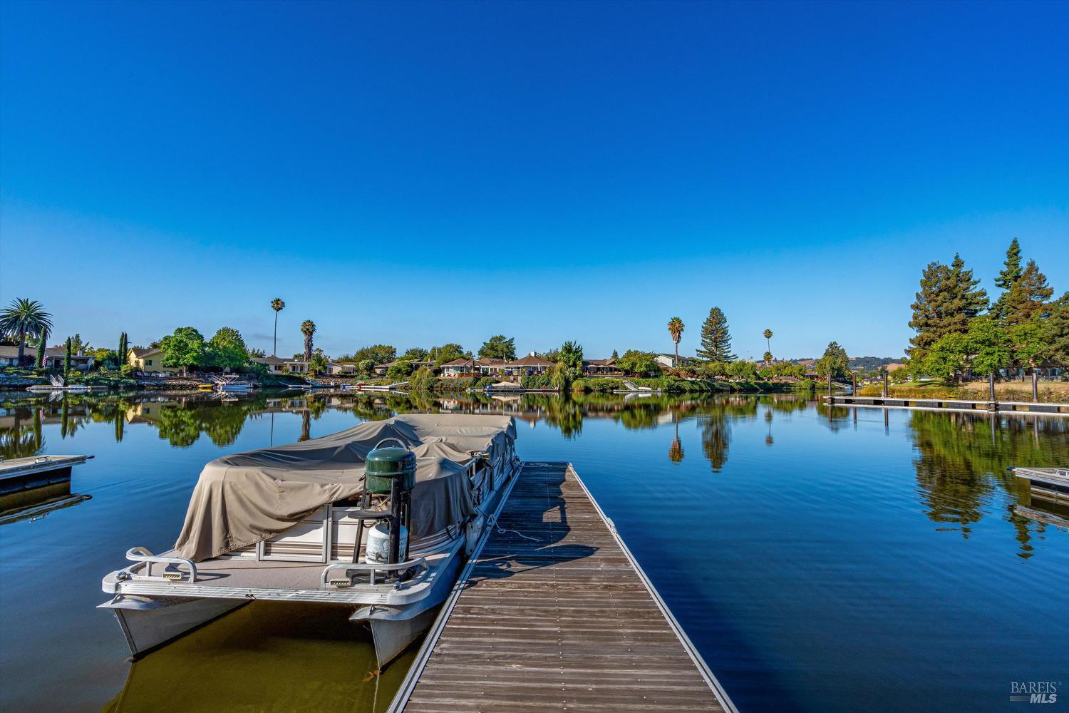 Detail Gallery Image 45 of 58 For 925 Marina Dr, Napa,  CA 94559 - 3 Beds | 2/1 Baths