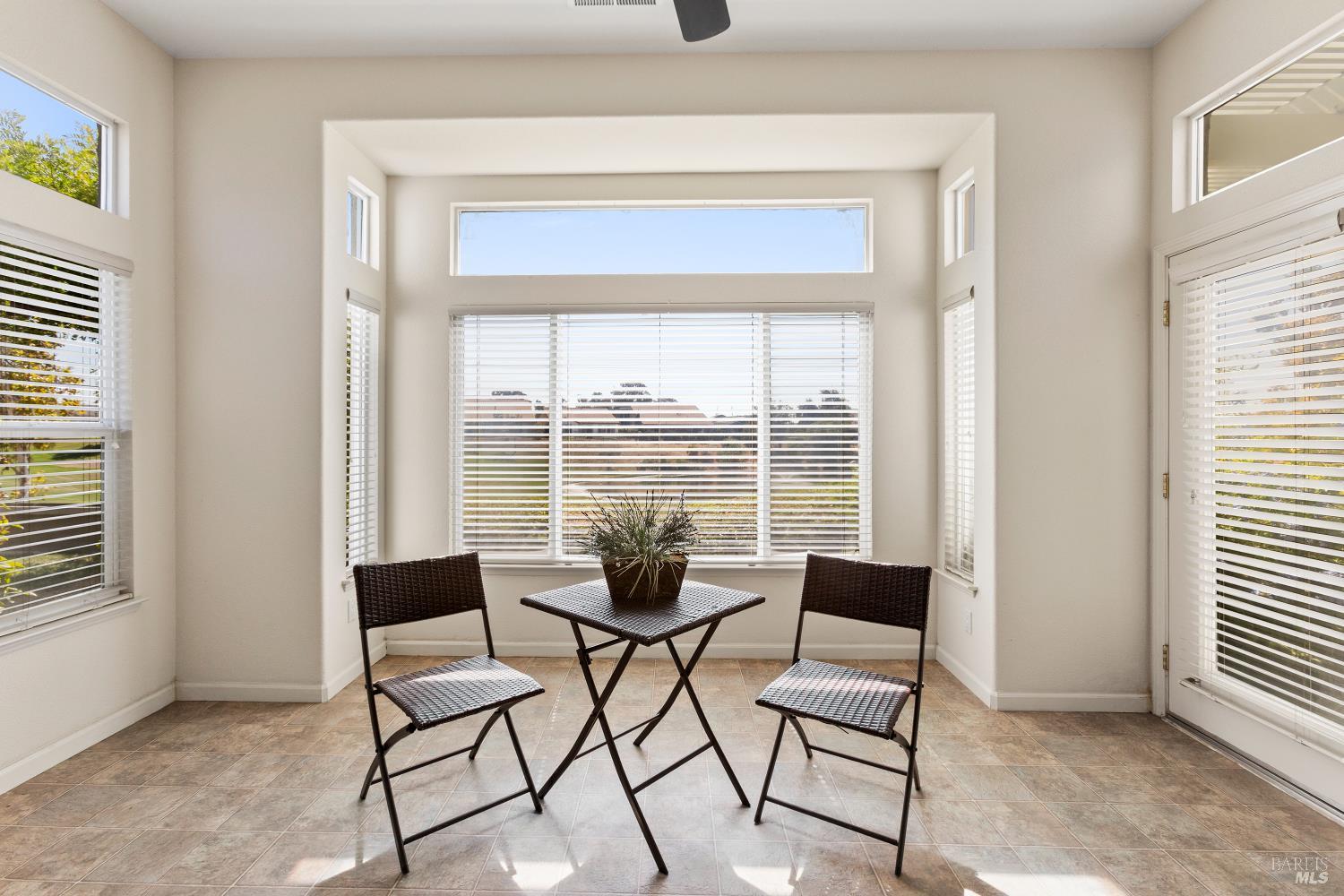 Detail Gallery Image 32 of 69 For 319 Cedar Ridge Dr, Rio Vista,  CA 94571 - 2 Beds | 2/1 Baths