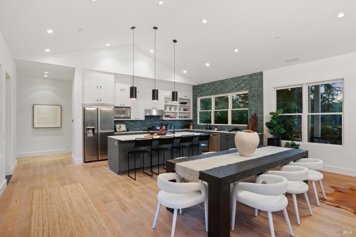 Detail Gallery Image 78 of 96 For 20685 5th St, Sonoma,  CA 95476 - 3 Beds | 3/1 Baths