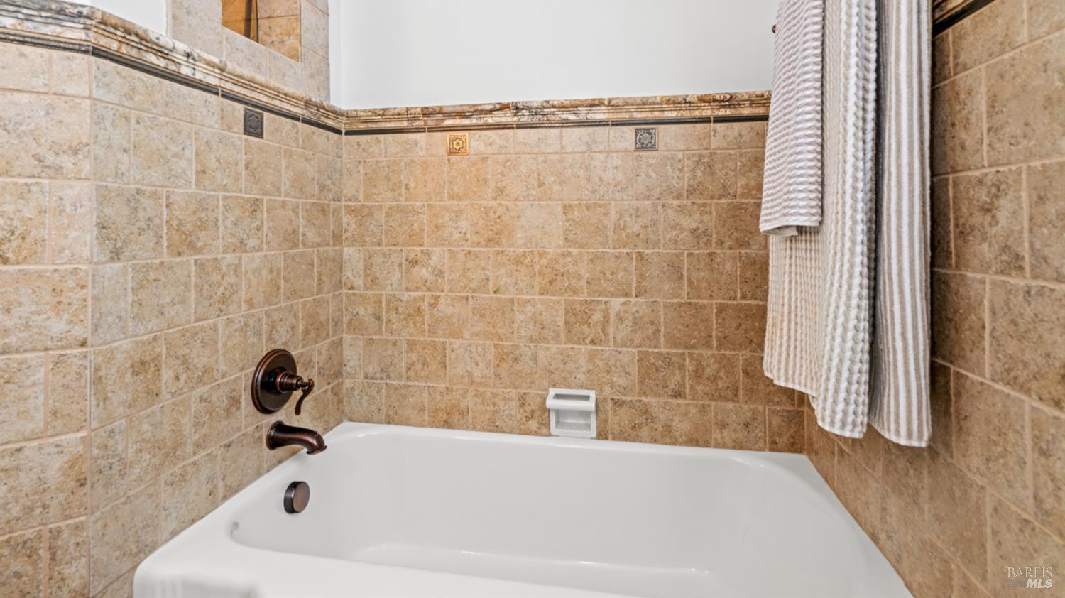 Detail Gallery Image 48 of 75 For 1308 Amador St, Vallejo,  CA 94590 - 3 Beds | 2 Baths