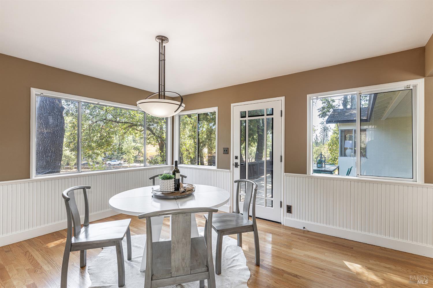 Detail Gallery Image 20 of 54 For 525 Keyes Ave, Angwin,  CA 94508 - 3 Beds | 2 Baths