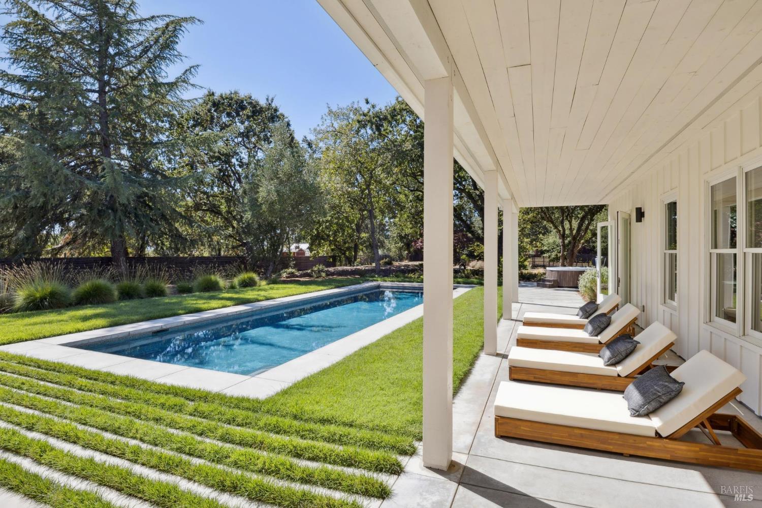 Detail Gallery Image 51 of 96 For 20685 5th St, Sonoma,  CA 95476 - 3 Beds | 3/1 Baths