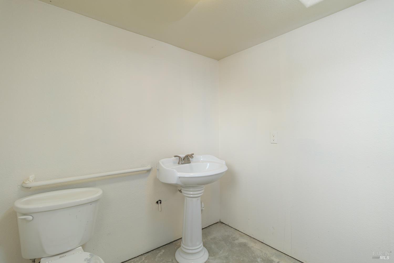 Detail Gallery Image 37 of 41 For 4077 Louis Krohn Dr, Santa Rosa,  CA 95407 - 0 Beds | 0 Baths