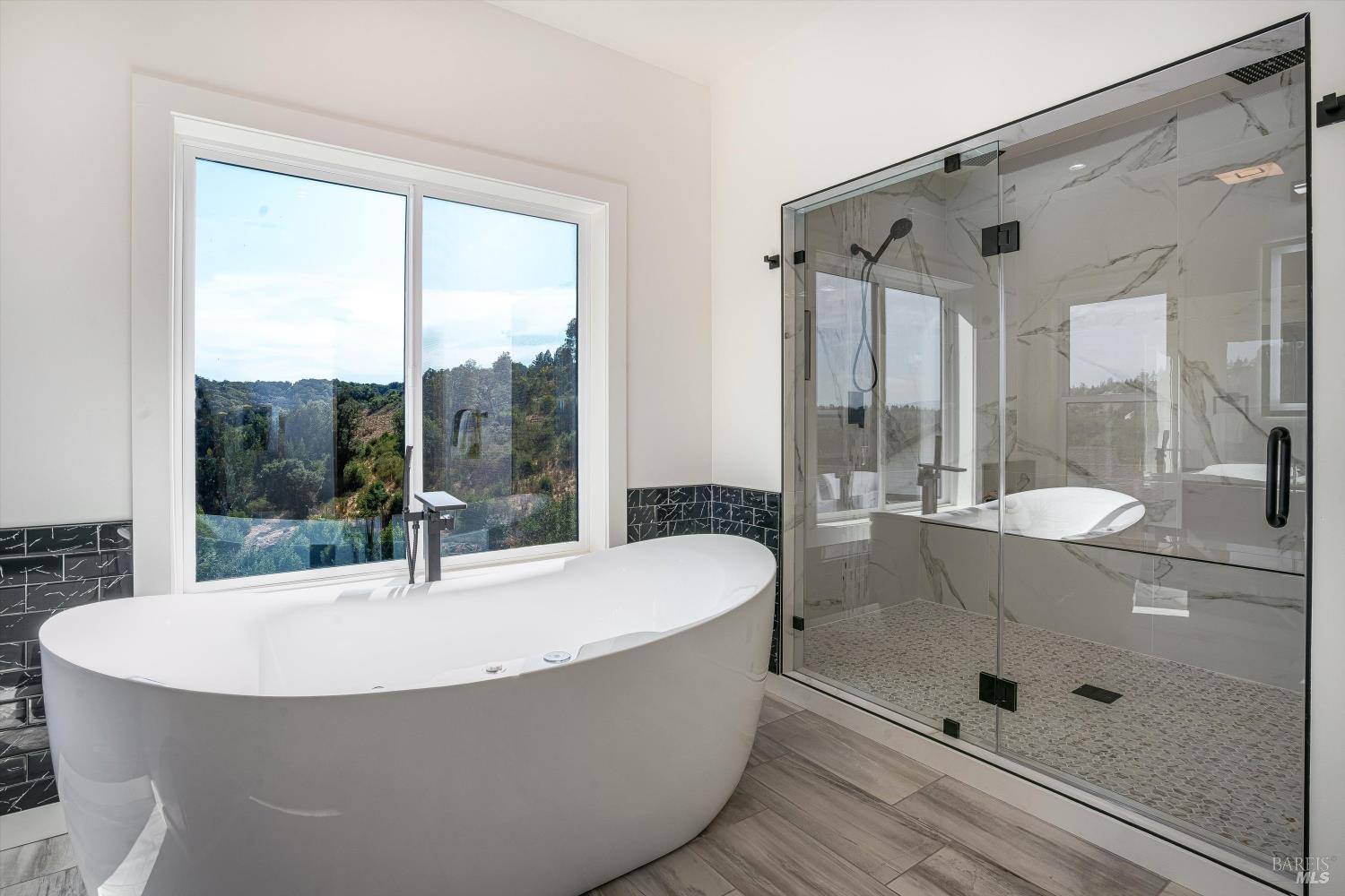 Detail Gallery Image 18 of 35 For 3511 Hanover Pl, Santa Rosa,  CA 95404 - 4 Beds | 3/1 Baths