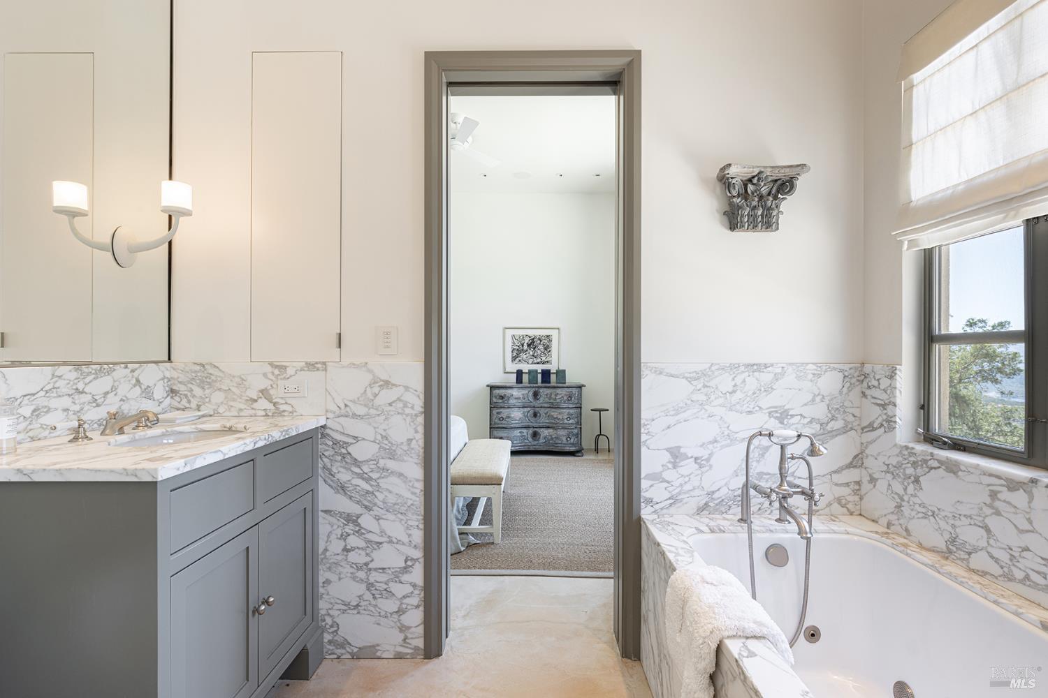 Detail Gallery Image 14 of 49 For 33 Hennessey Ridge Rd, Saint Helena,  CA 94574 - 4 Beds | 4/1 Baths