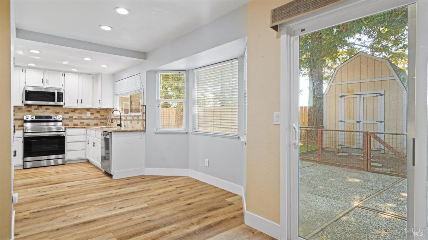 Detail Gallery Image 18 of 44 For 2415 Tea Ct, Fairfield,  CA 94534 - 3 Beds | 2/1 Baths