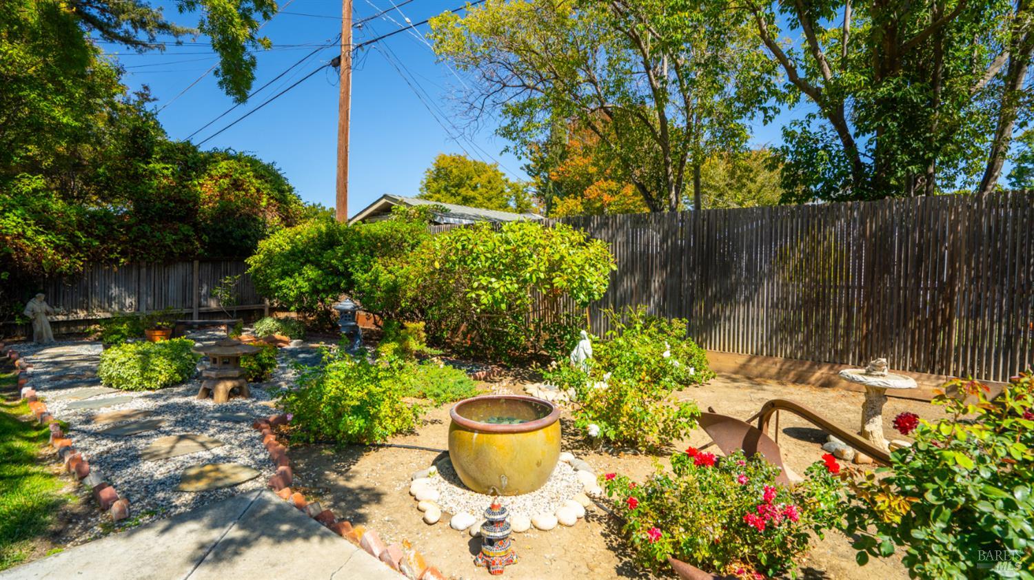 Detail Gallery Image 45 of 63 For 1036 Washington St, Fairfield,  CA 94533 - 3 Beds | 2 Baths