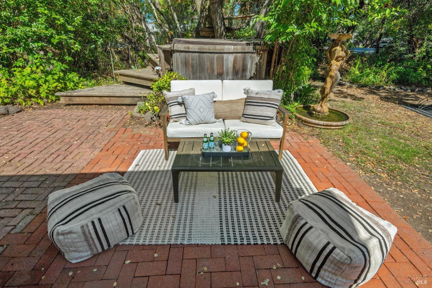 Detail Gallery Image 43 of 52 For 19108 Bay St, El Verano,  CA 95476 - 1 Beds | 1 Baths