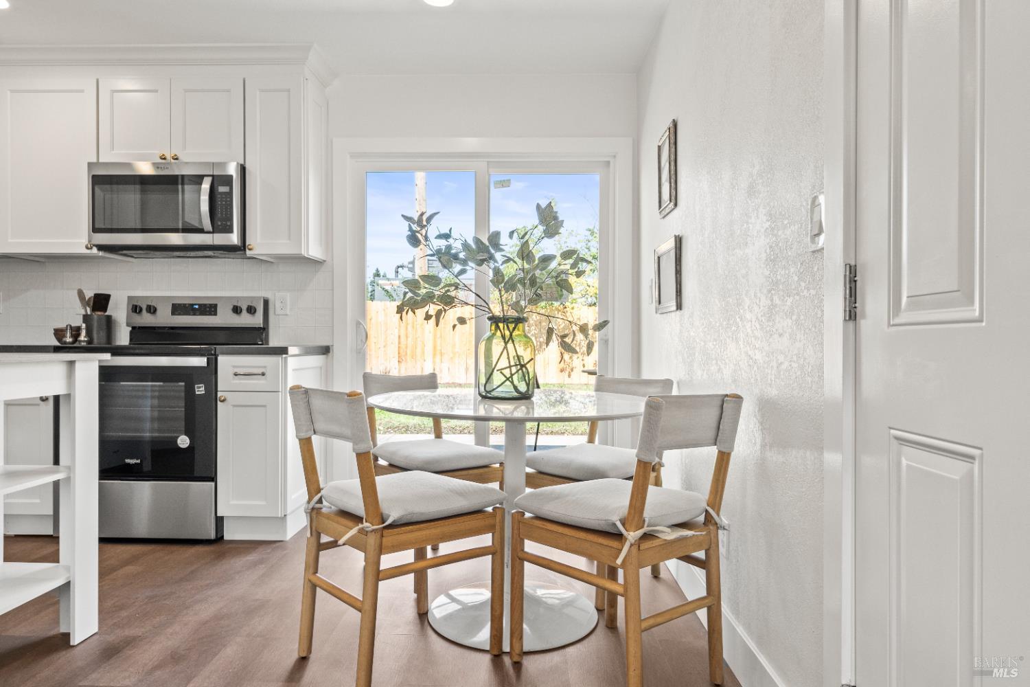 Detail Gallery Image 15 of 44 For 2128 Ethel Porter Dr, Napa,  CA 94558 - 3 Beds | 1 Baths