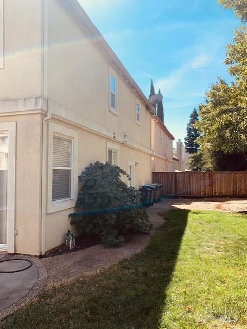 Detail Gallery Image 17 of 20 For 701 Crawdad Ct, Fairfield,  CA 94533 - 3 Beds | 2/1 Baths