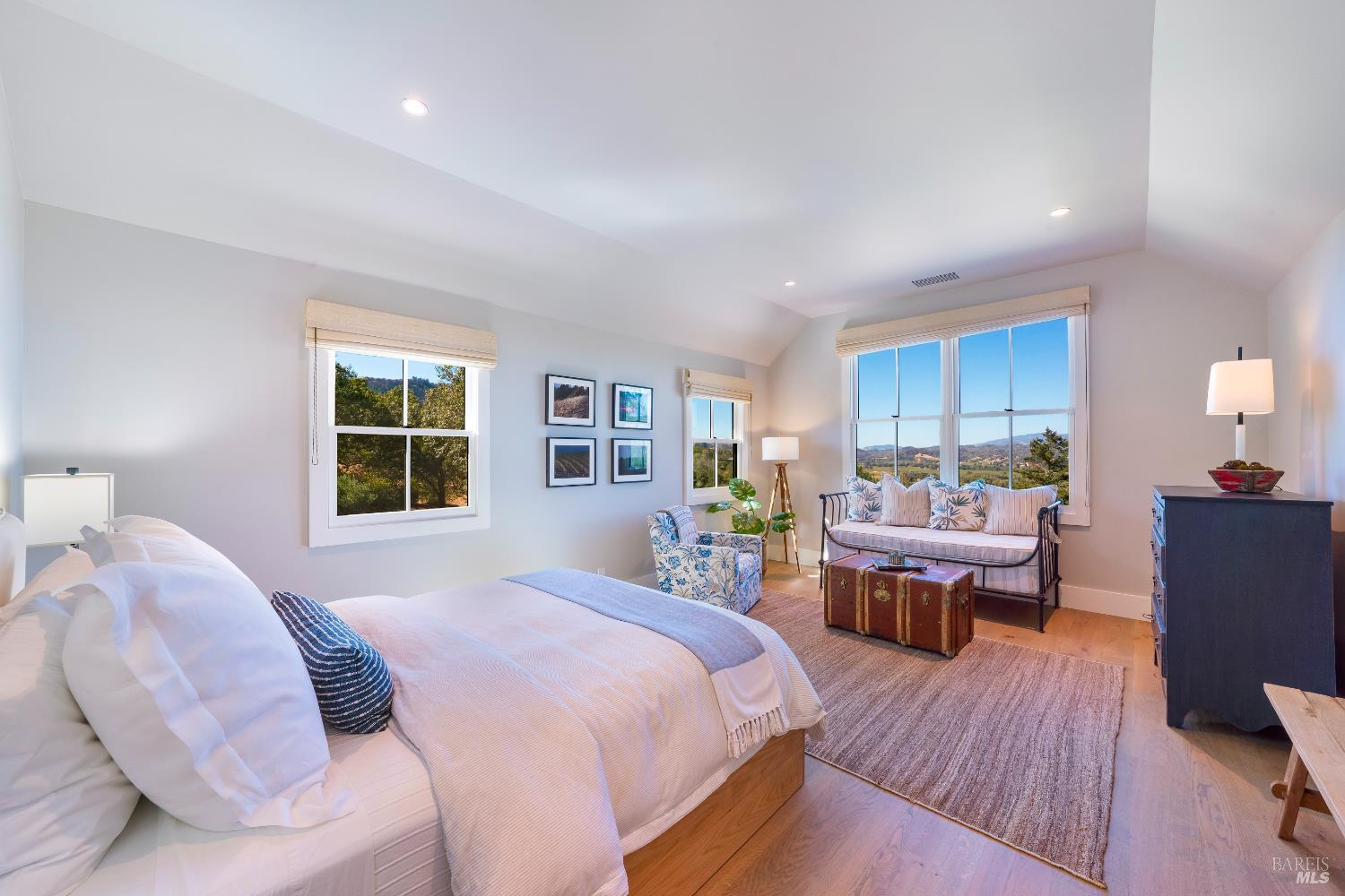 Detail Gallery Image 24 of 55 For 6317 W Dry Creek Rd, Healdsburg,  CA 95448 - 3 Beds | 3/1 Baths