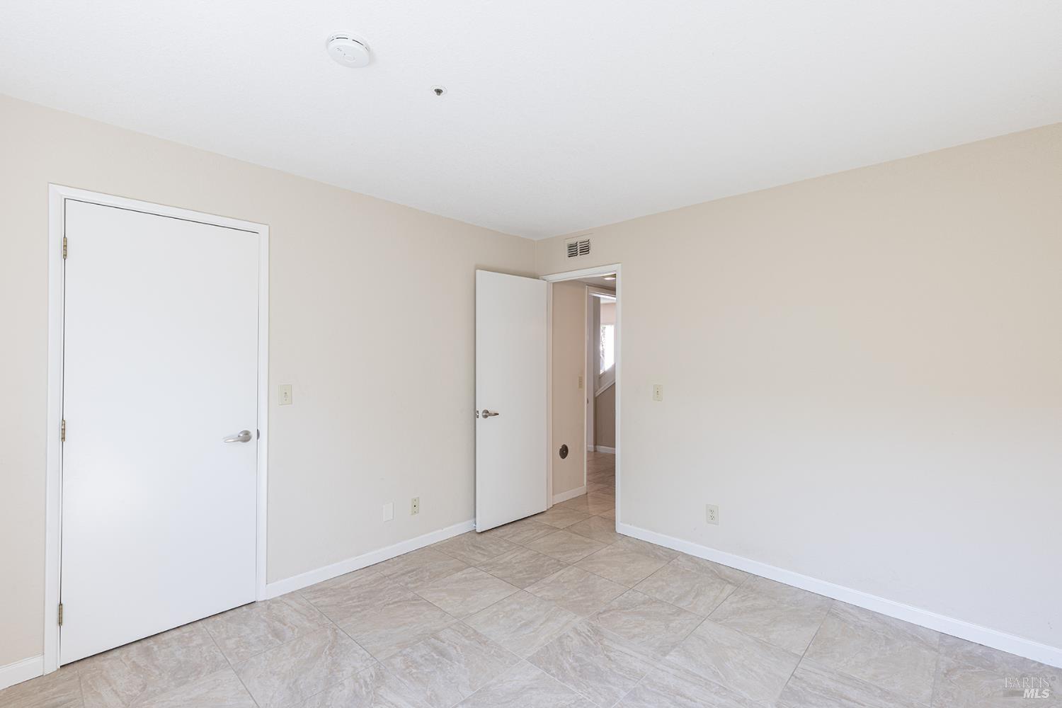 Detail Gallery Image 24 of 40 For 2773 Elks Way, Napa,  CA 94558 - 3 Beds | 2 Baths