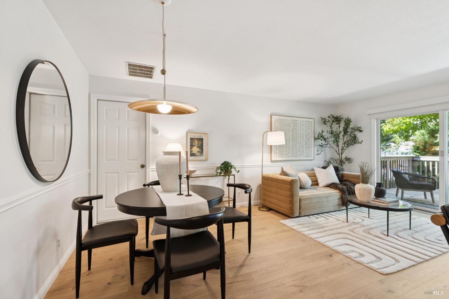 Detail Gallery Image 16 of 52 For 775 Miller Ave, Mill Valley,  CA 94941 - 1 Beds | 1 Baths