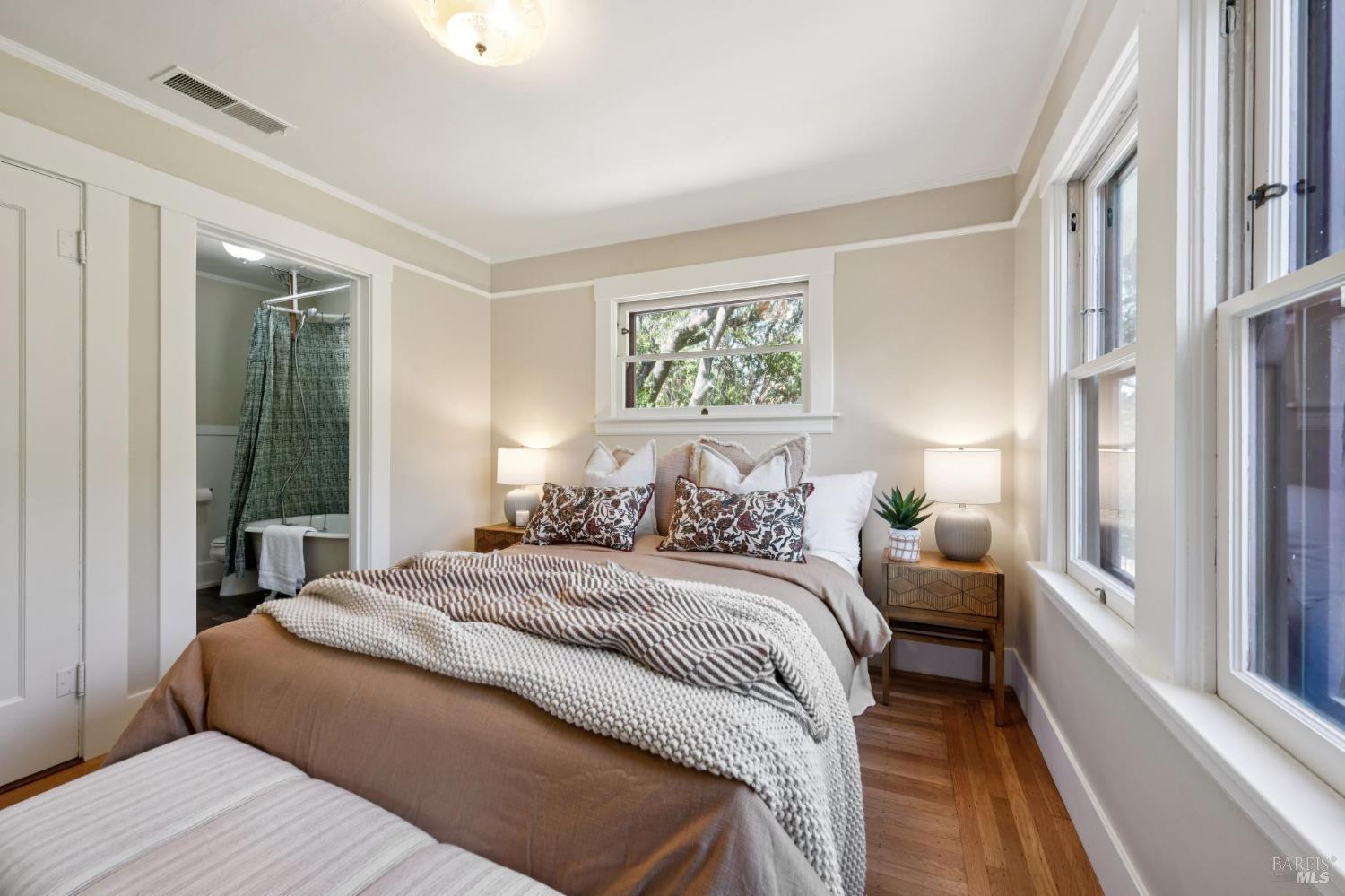 Detail Gallery Image 21 of 52 For 19108 Bay St, El Verano,  CA 95476 - 1 Beds | 1 Baths