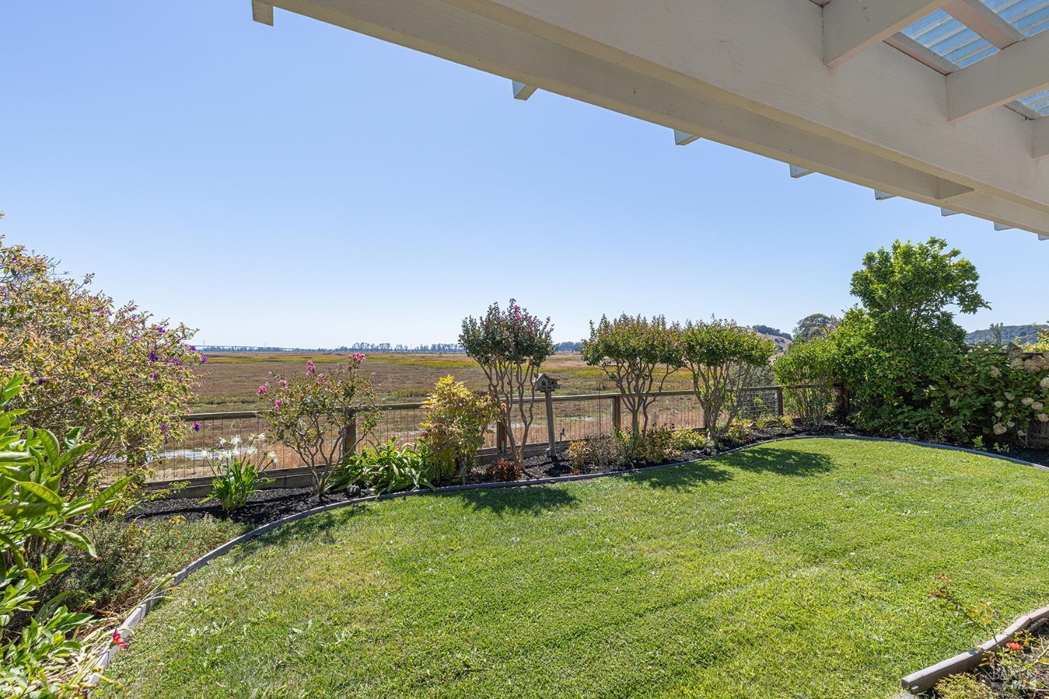 Detail Gallery Image 26 of 50 For 91 S Newport Dr, Napa,  CA 94559 - 3 Beds | 2 Baths