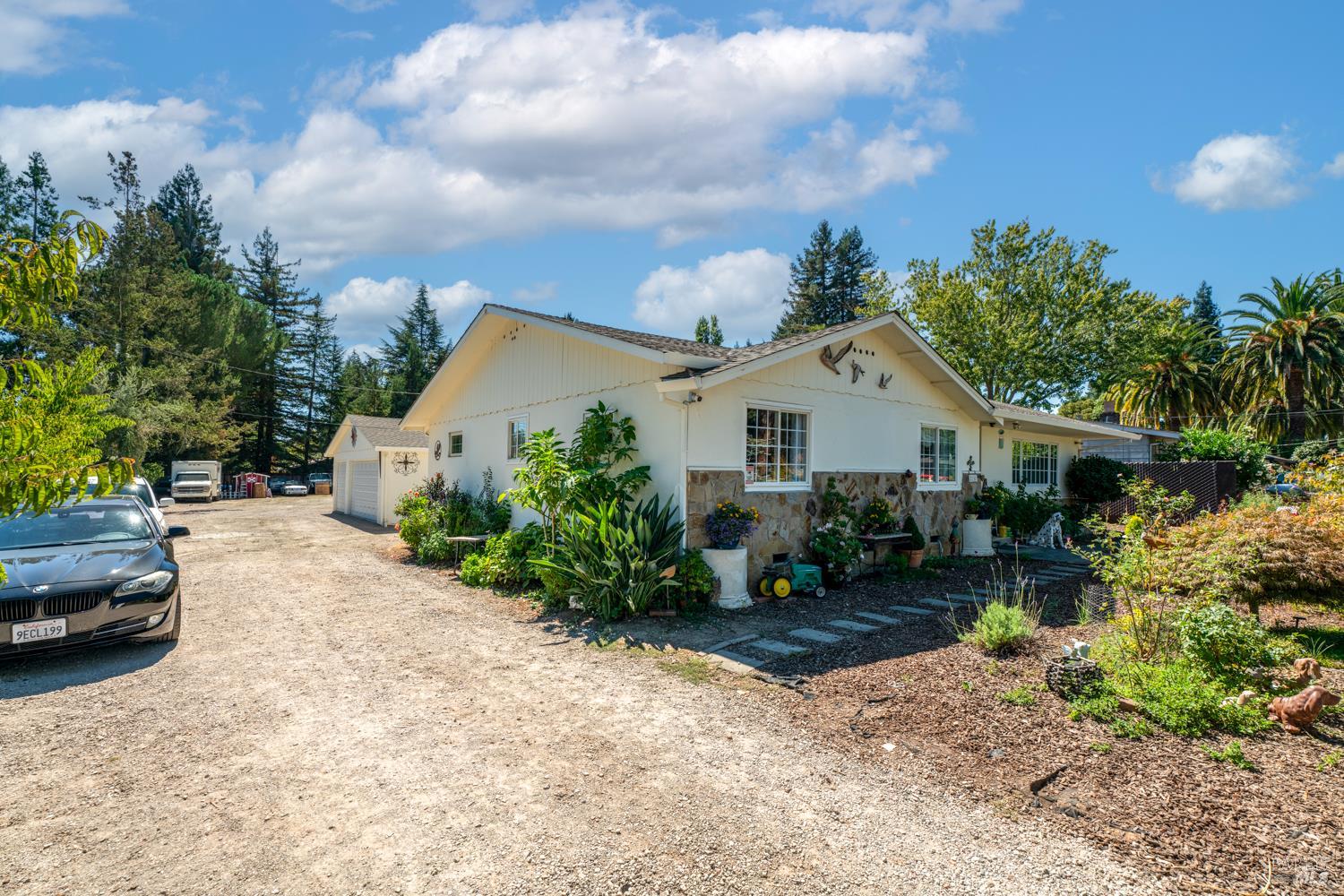Detail Gallery Image 37 of 51 For 2131 W Pueblo Ave, Napa,  CA 94558 - 3 Beds | 2 Baths