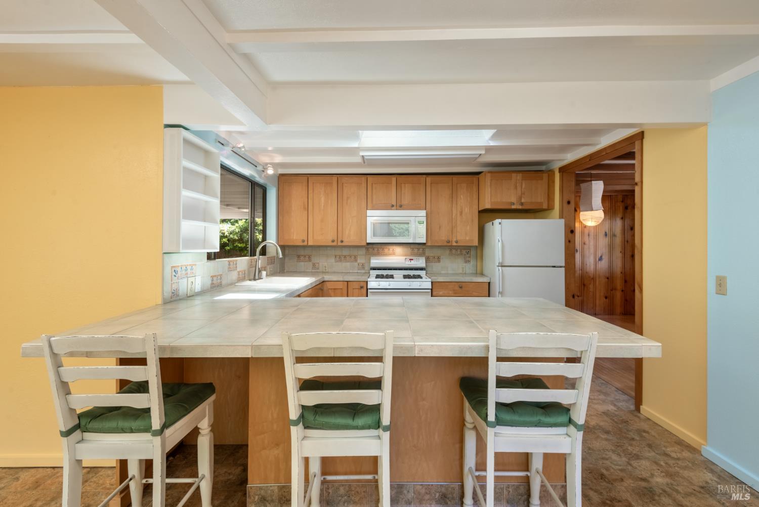 Detail Gallery Image 13 of 30 For 325 Lomitas Ln, Santa Rosa,  CA 95404 - 2 Beds | 1 Baths