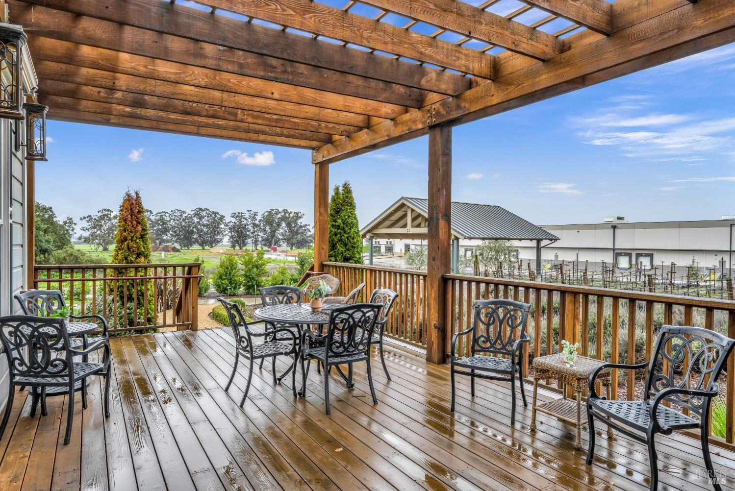 Detail Gallery Image 13 of 38 For 129 Devlin Rd, Napa,  CA 94558 - – Beds | – Baths