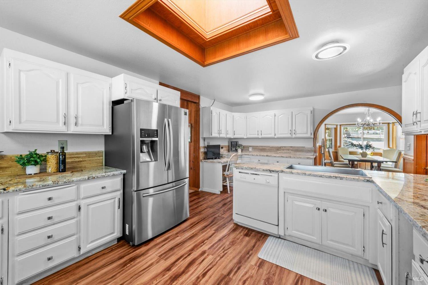 Detail Gallery Image 12 of 99 For 4265 Summerwood Ct, Vacaville,  CA 95688 - 4 Beds | 3/1 Baths