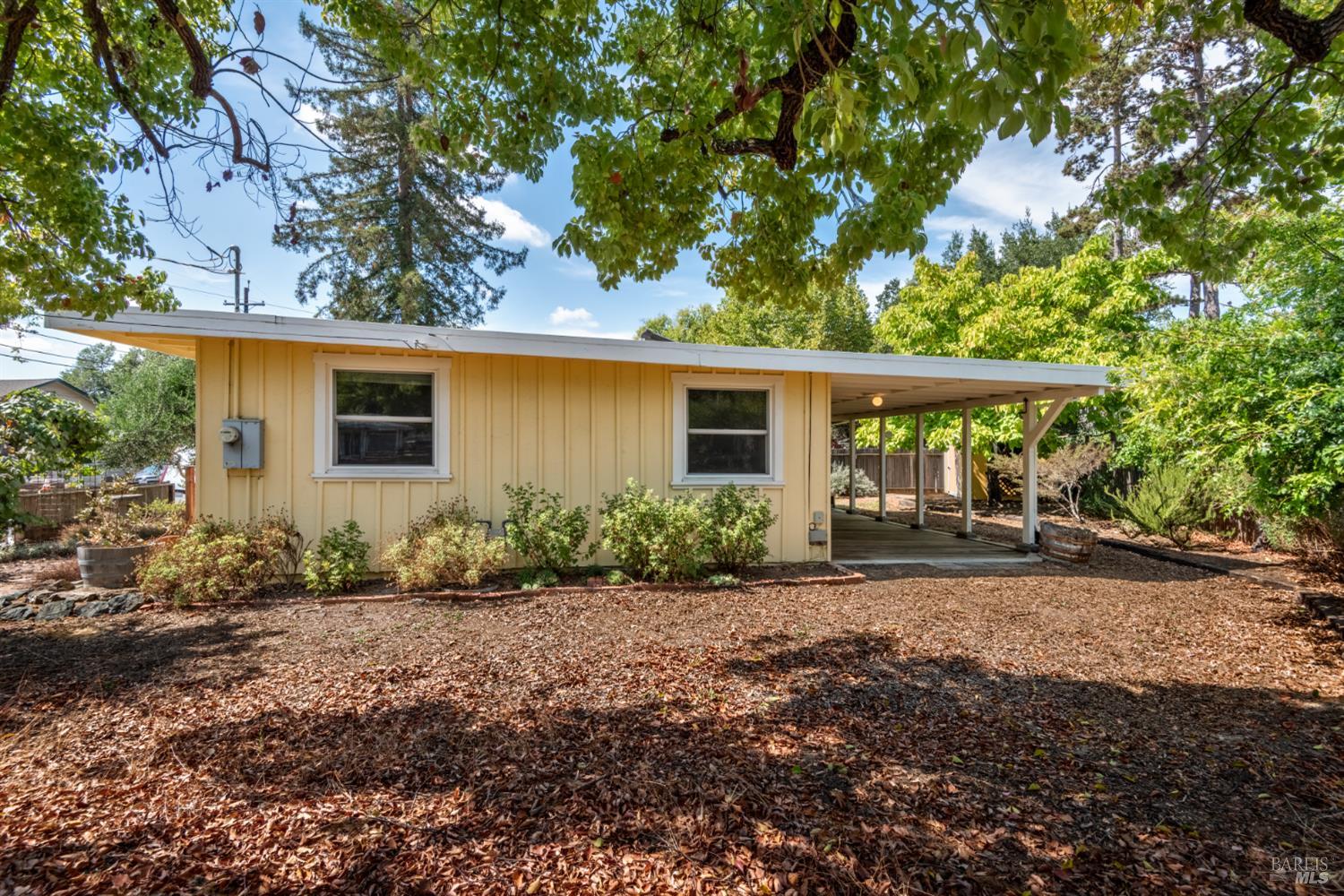 Detail Gallery Image 28 of 30 For 325 Lomitas Ln, Santa Rosa,  CA 95404 - 2 Beds | 1 Baths