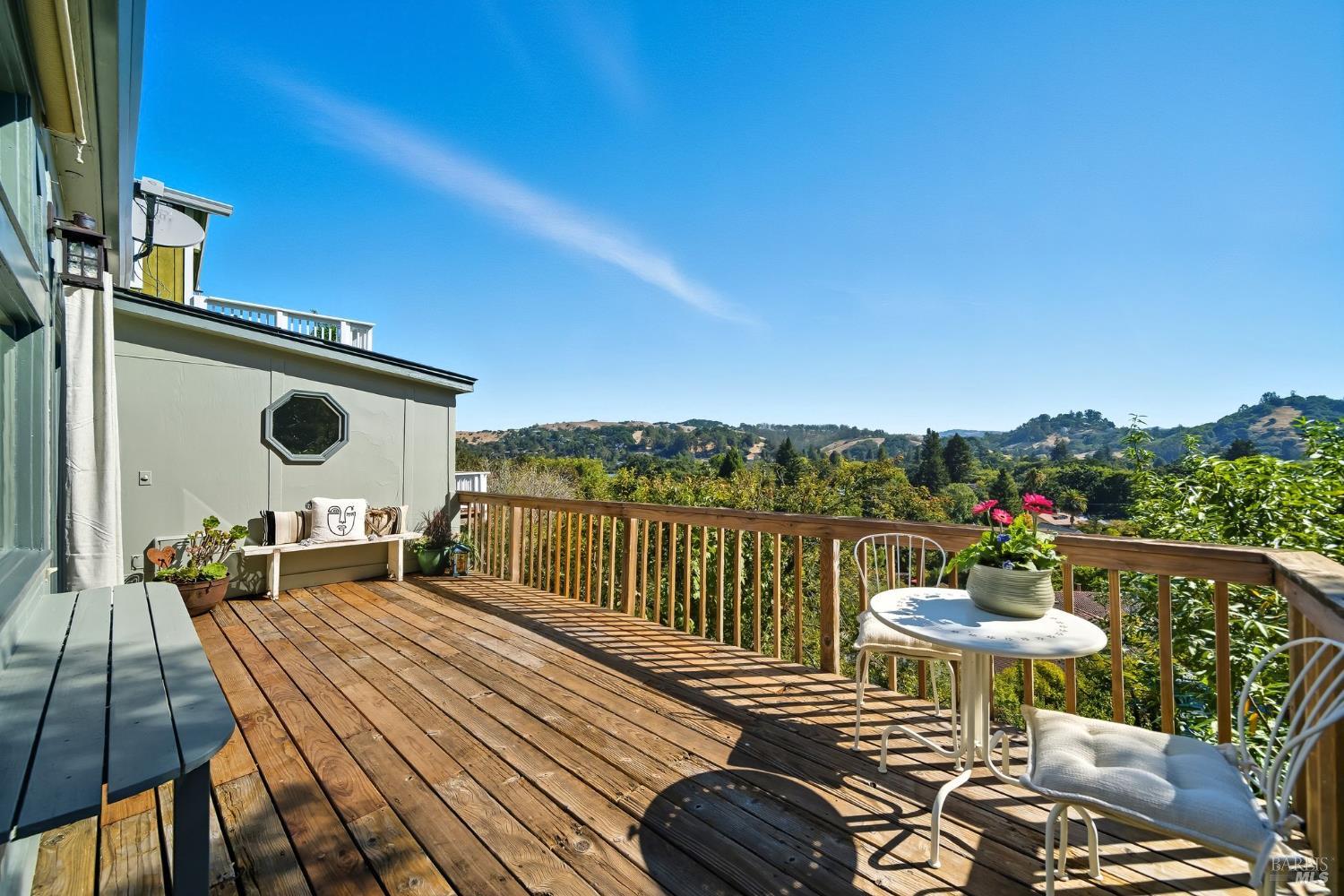 Detail Gallery Image 41 of 43 For 53 Foothill Rd, San Anselmo,  CA 94960 - 3 Beds | 2 Baths
