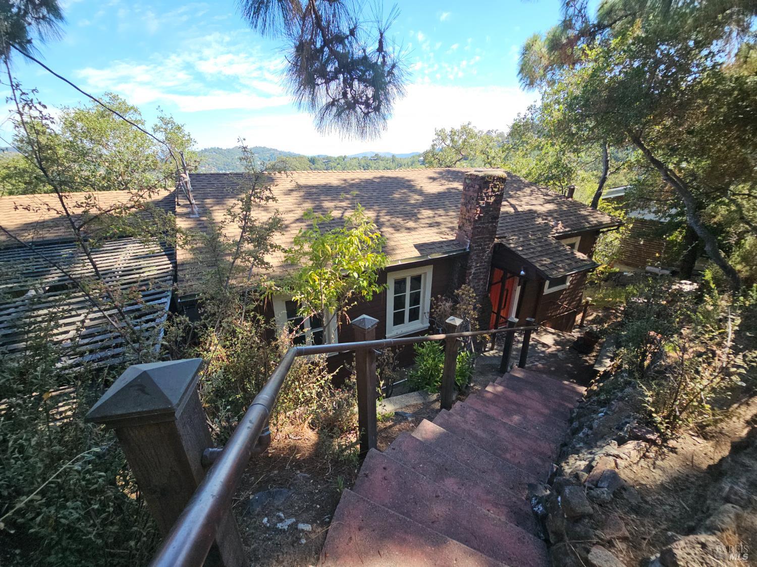 Detail Gallery Image 68 of 73 For 445 Scenic Ave, San Anselmo,  CA 94960 - 2 Beds | 2 Baths