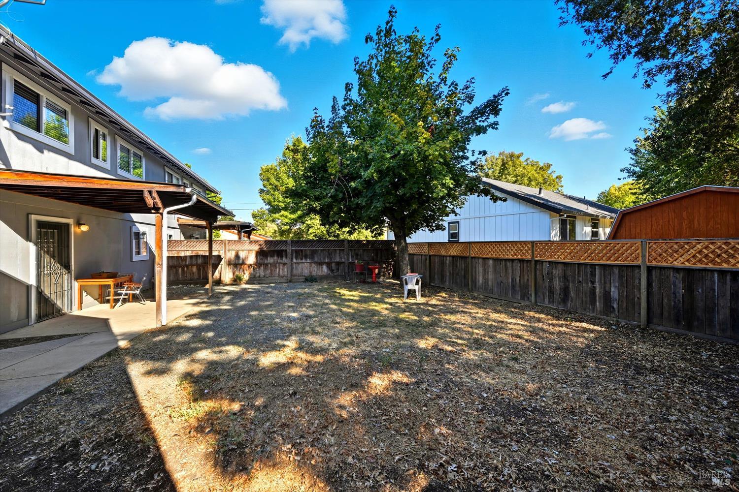 Detail Gallery Image 12 of 26 For 19300 Mountain Mdws, Hidden Valley Lake,  CA 95467 - 4 Beds | 2 Baths