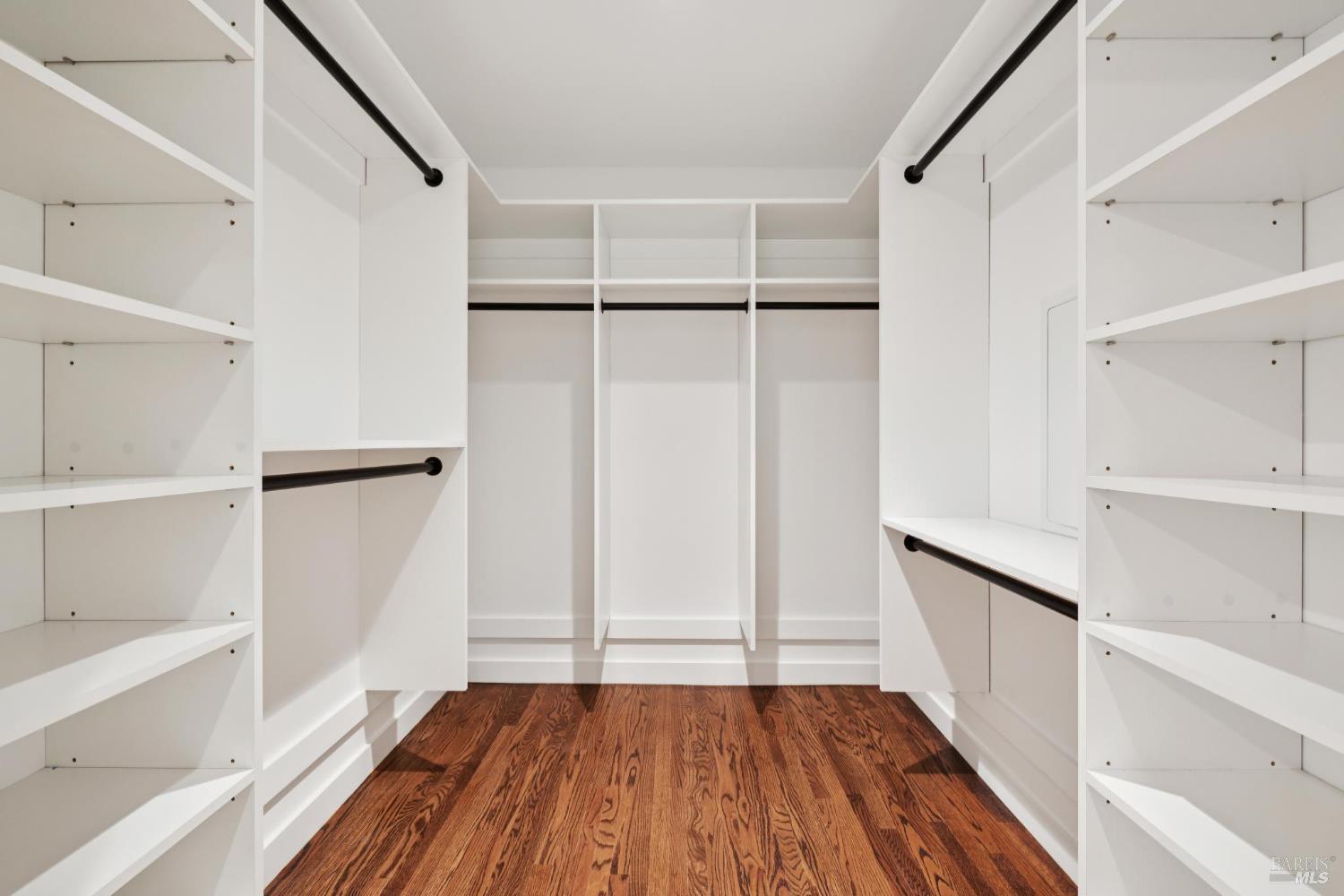 Detail Gallery Image 46 of 91 For 28 Marsh Dr, Mill Valley,  CA 94941 - 6 Beds | 4/1 Baths