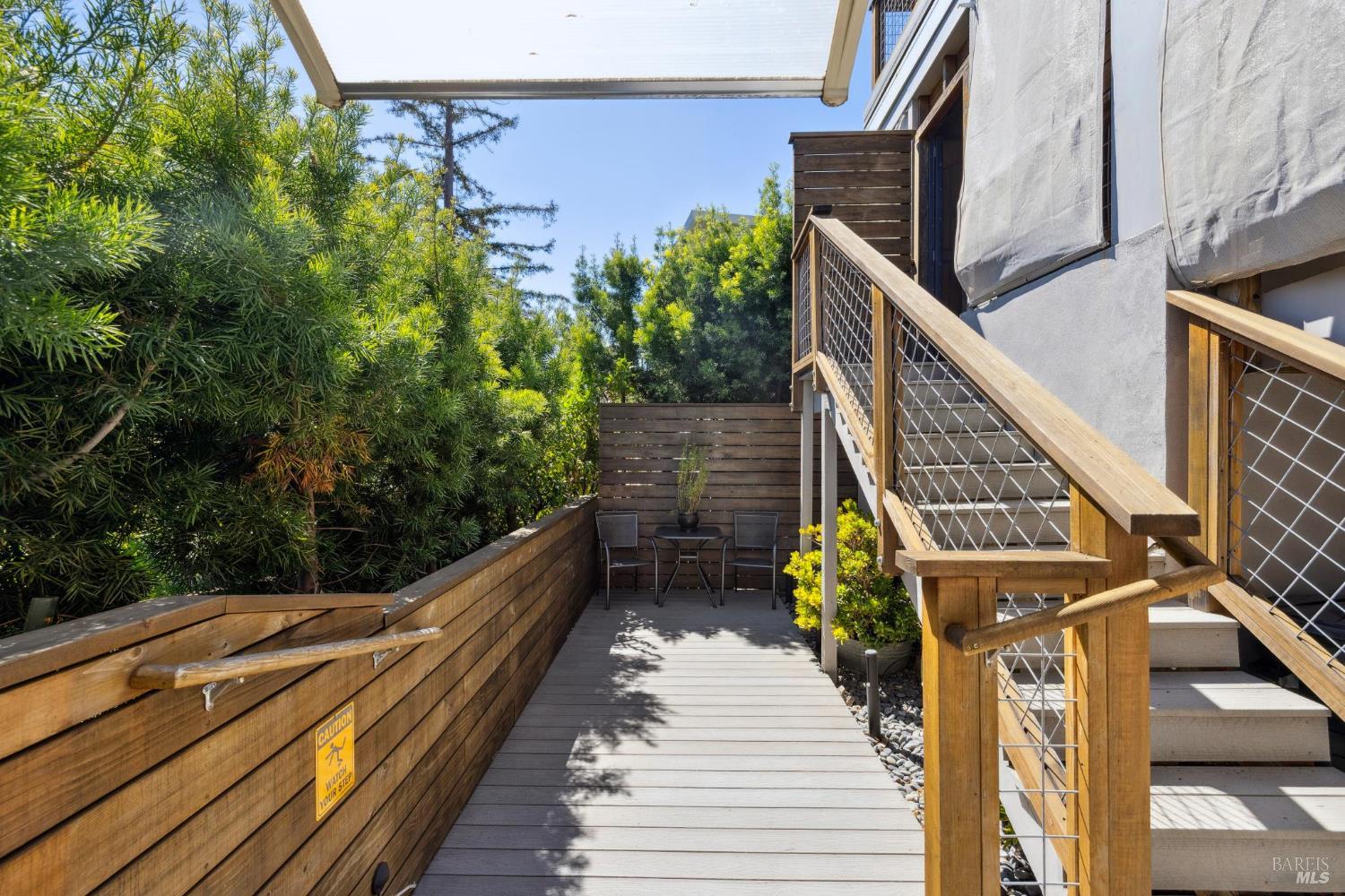 Detail Gallery Image 70 of 91 For 34 Broadview Dr, San Rafael,  CA 94901 - 4 Beds | 4 Baths