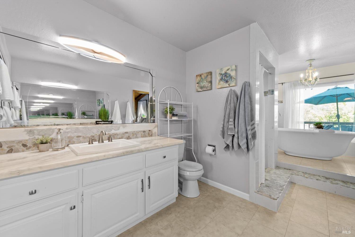 Detail Gallery Image 38 of 99 For 4265 Summerwood Ct, Vacaville,  CA 95688 - 4 Beds | 3/1 Baths