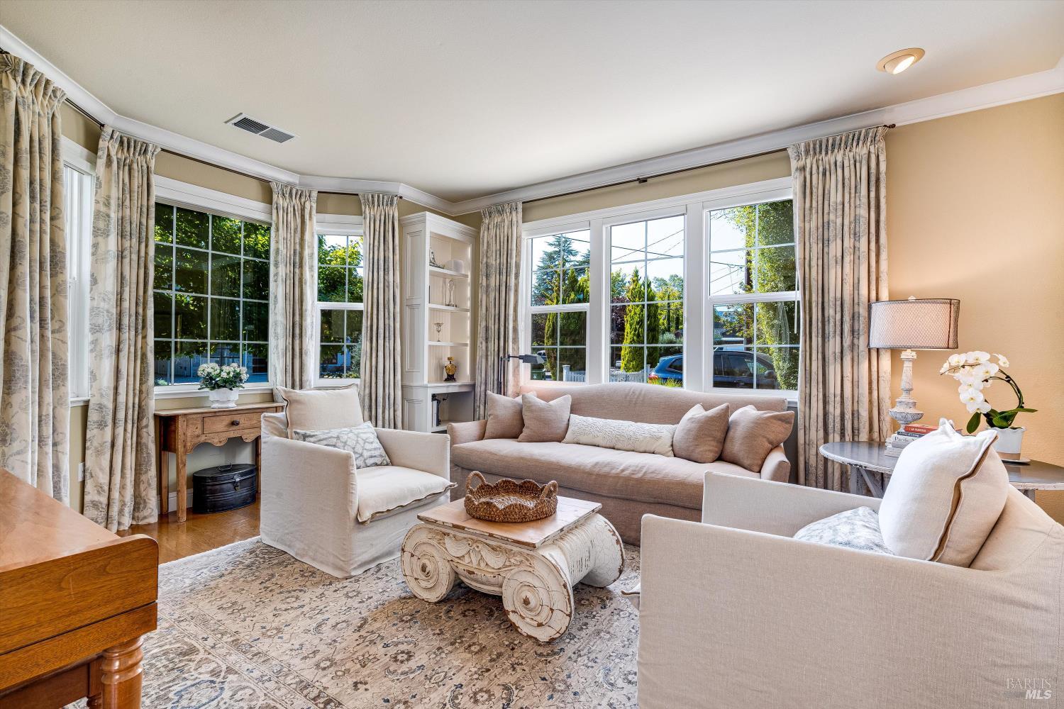 Detail Gallery Image 15 of 61 For 1540 Allyn Ave, Saint Helena,  CA 94574 - 4 Beds | 3 Baths