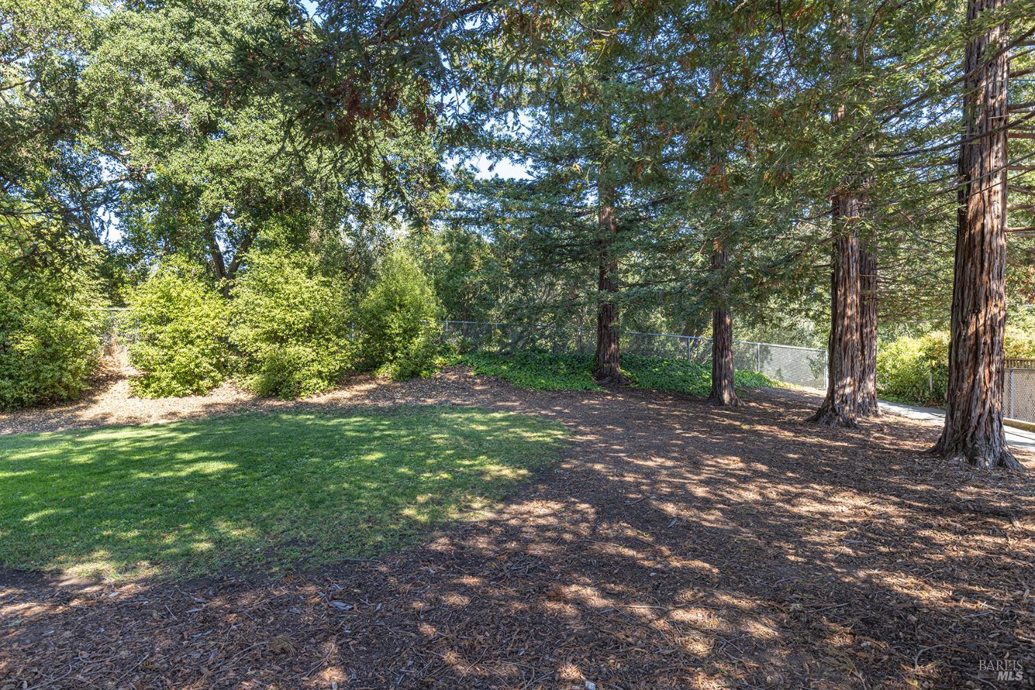 Detail Gallery Image 36 of 40 For 2773 Elks Way, Napa,  CA 94558 - 3 Beds | 2 Baths