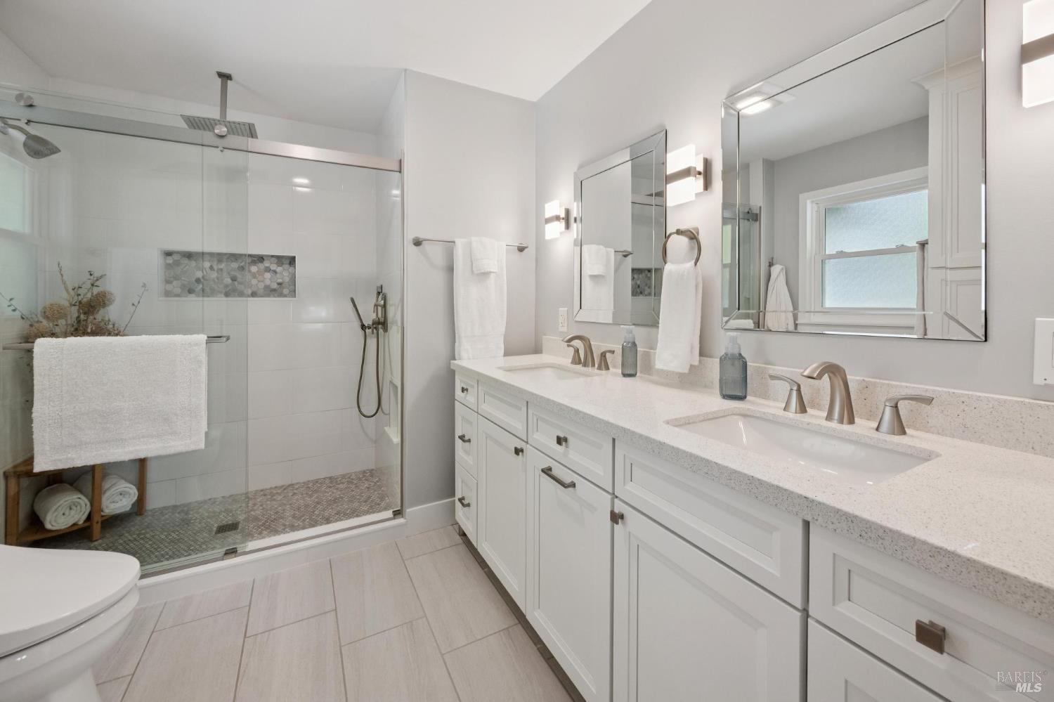 Detail Gallery Image 19 of 42 For 517 La Gonda Way, Danville,  CA 94526 - 4 Beds | 2/1 Baths