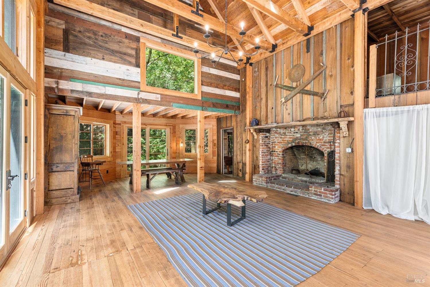 Detail Gallery Image 8 of 49 For 1500 Old Cazadero Rd, Cazadero,  CA 95421 - 3 Beds | 2 Baths