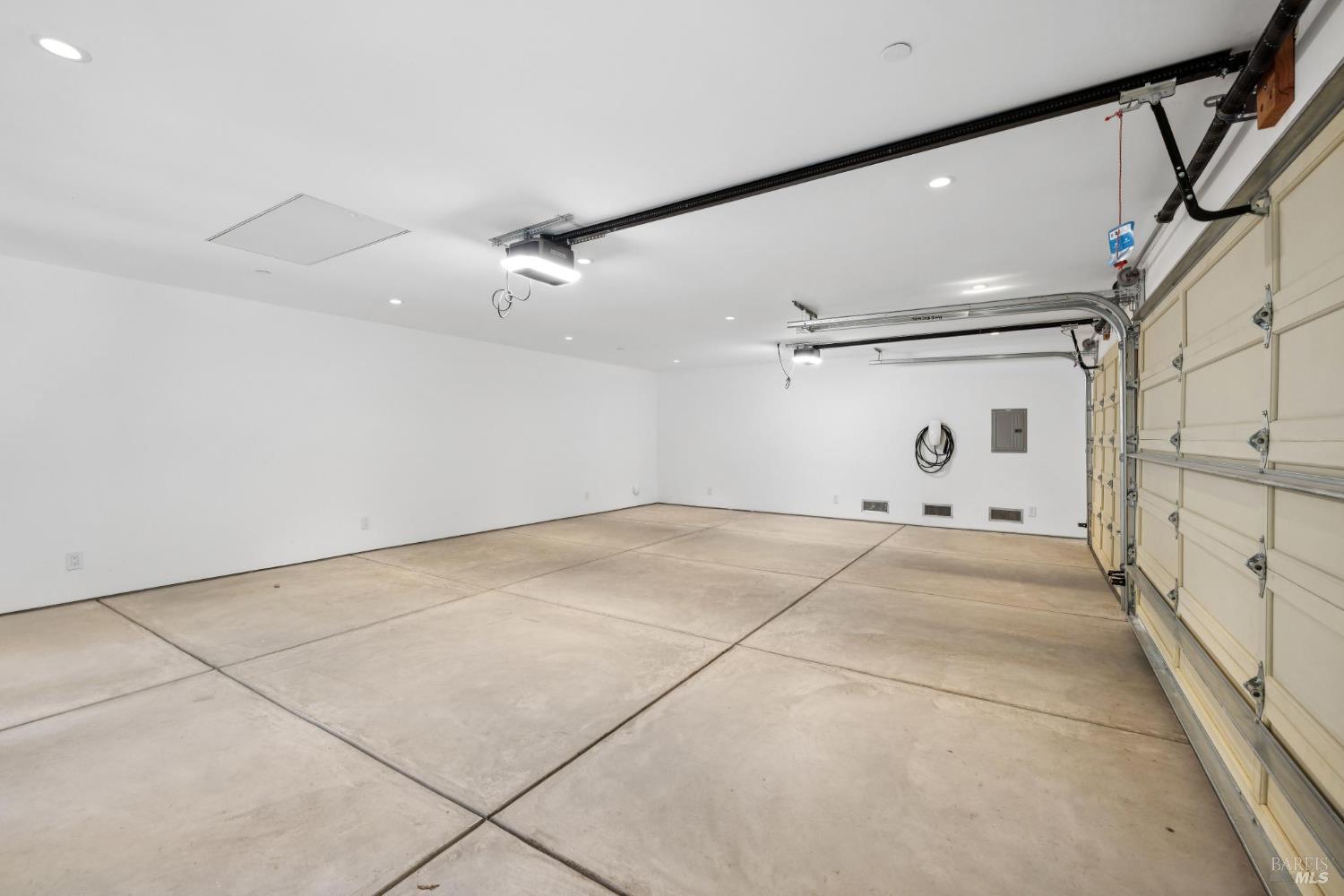 Detail Gallery Image 87 of 91 For 28 Marsh Dr, Mill Valley,  CA 94941 - 6 Beds | 4/1 Baths