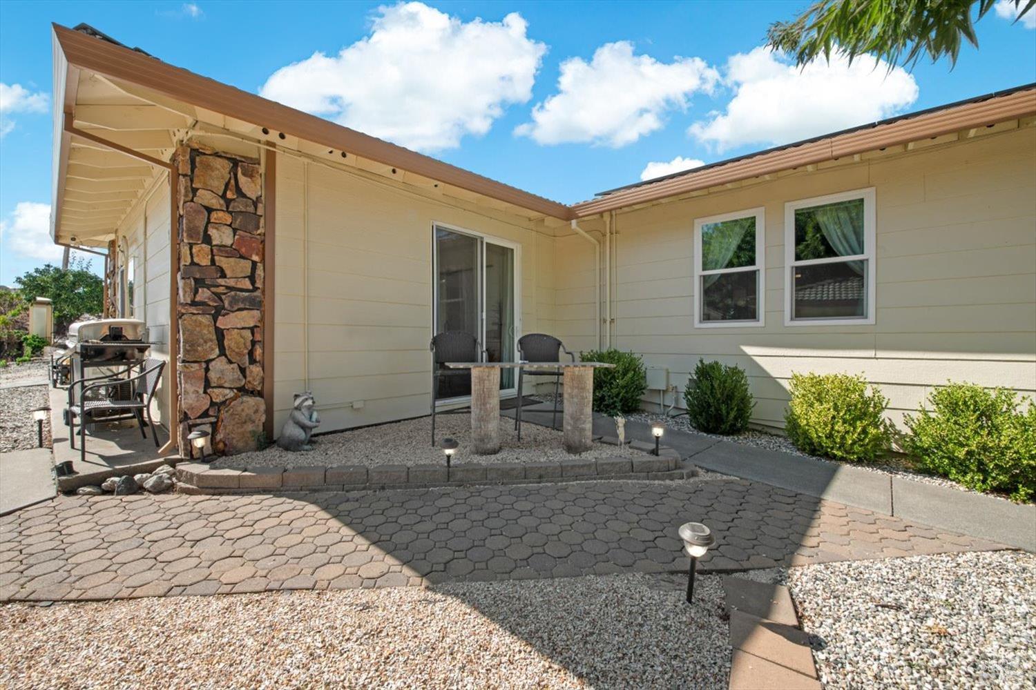 Detail Gallery Image 61 of 99 For 4265 Summerwood Ct, Vacaville,  CA 95688 - 4 Beds | 3/1 Baths