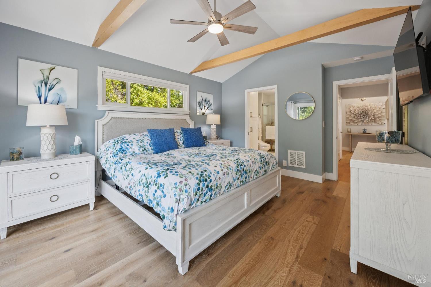 Detail Gallery Image 18 of 42 For 517 La Gonda Way, Danville,  CA 94526 - 4 Beds | 2/1 Baths