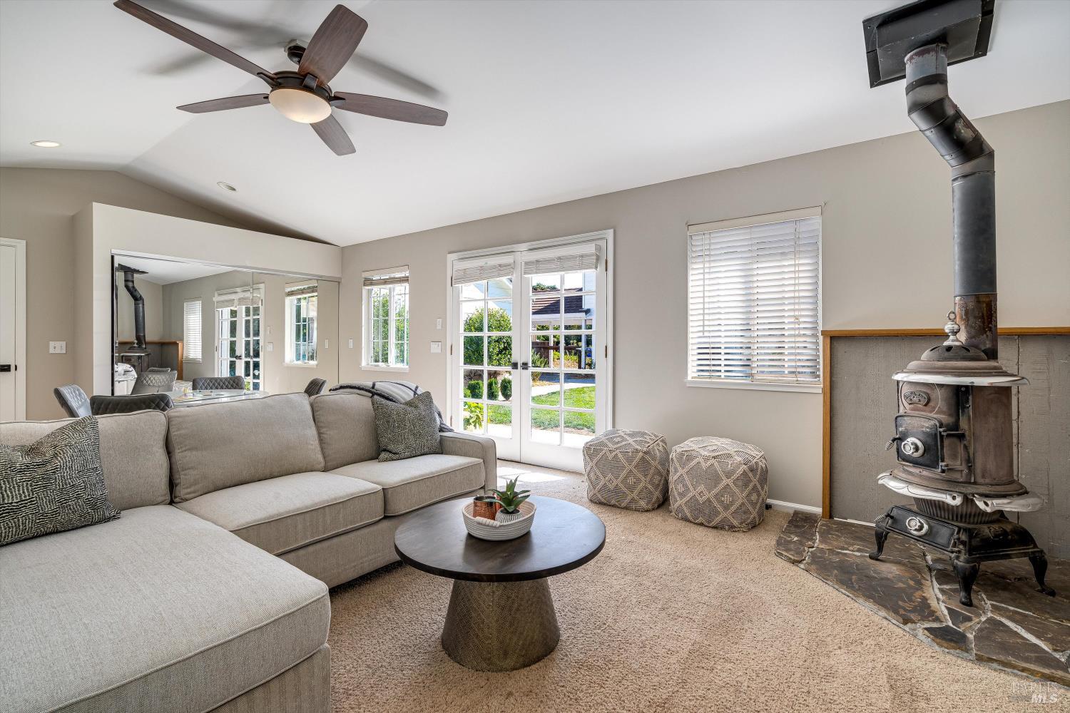 Detail Gallery Image 37 of 50 For 835 Knight St, Sonoma,  CA 95476 - 5 Beds | 4 Baths