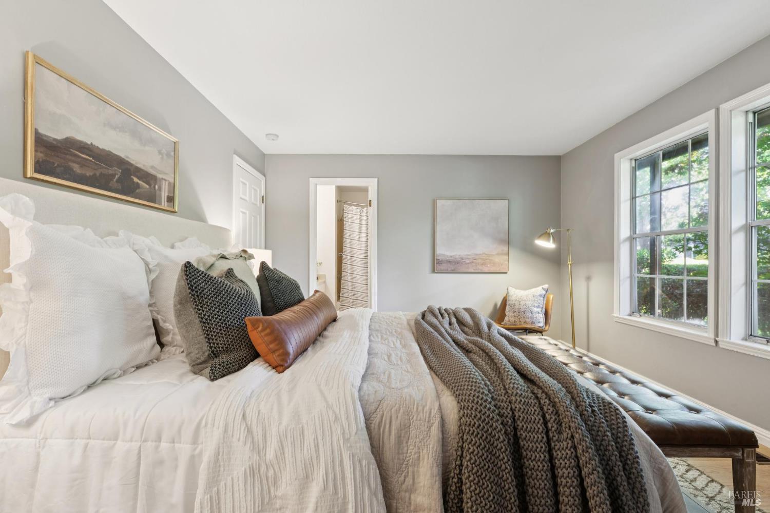 Detail Gallery Image 28 of 52 For 775 Miller Ave, Mill Valley,  CA 94941 - 1 Beds | 1 Baths