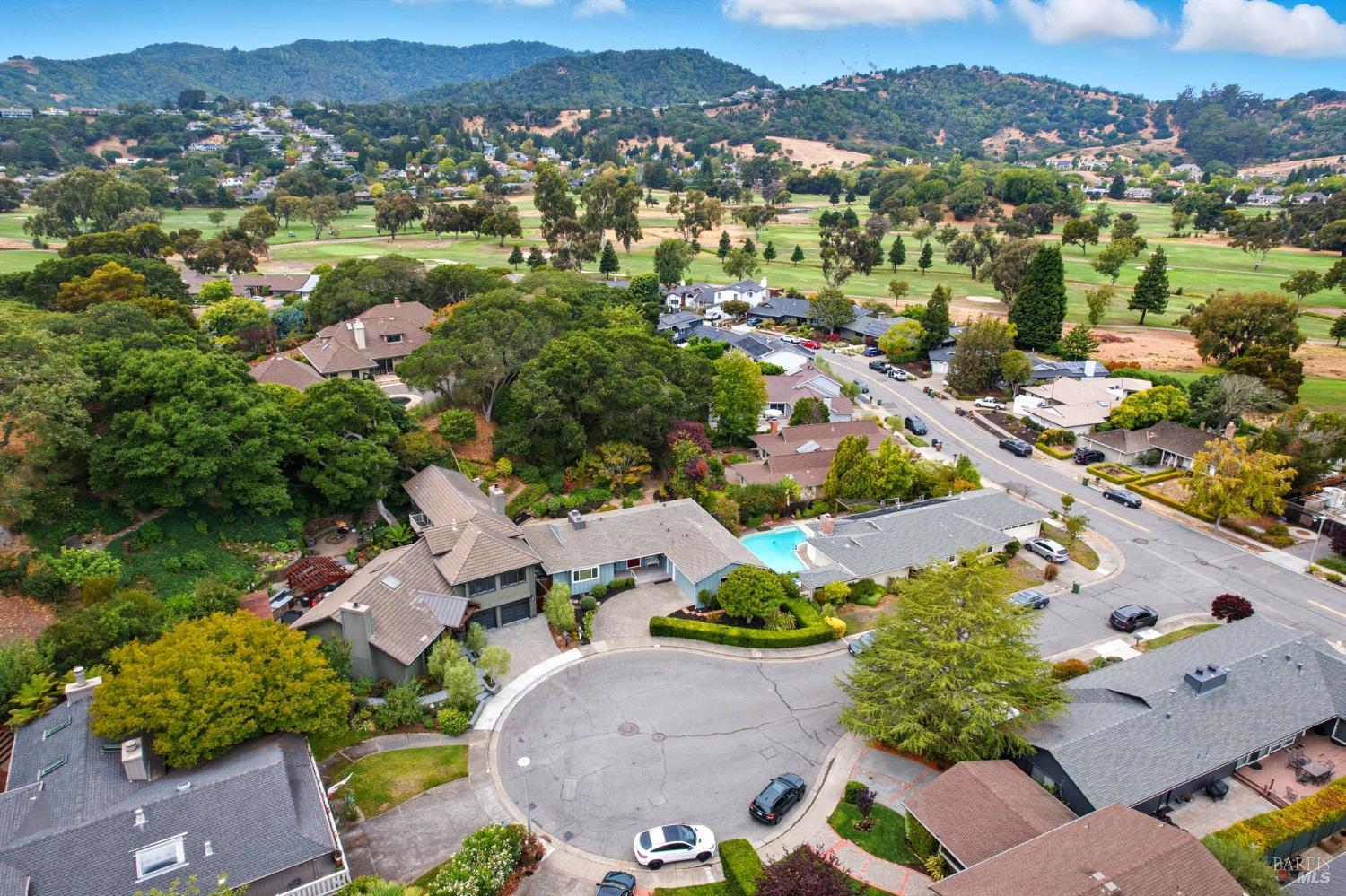Detail Gallery Image 35 of 41 For 8 Riviera Pl, San Rafael,  CA 94901 - 3 Beds | 2 Baths