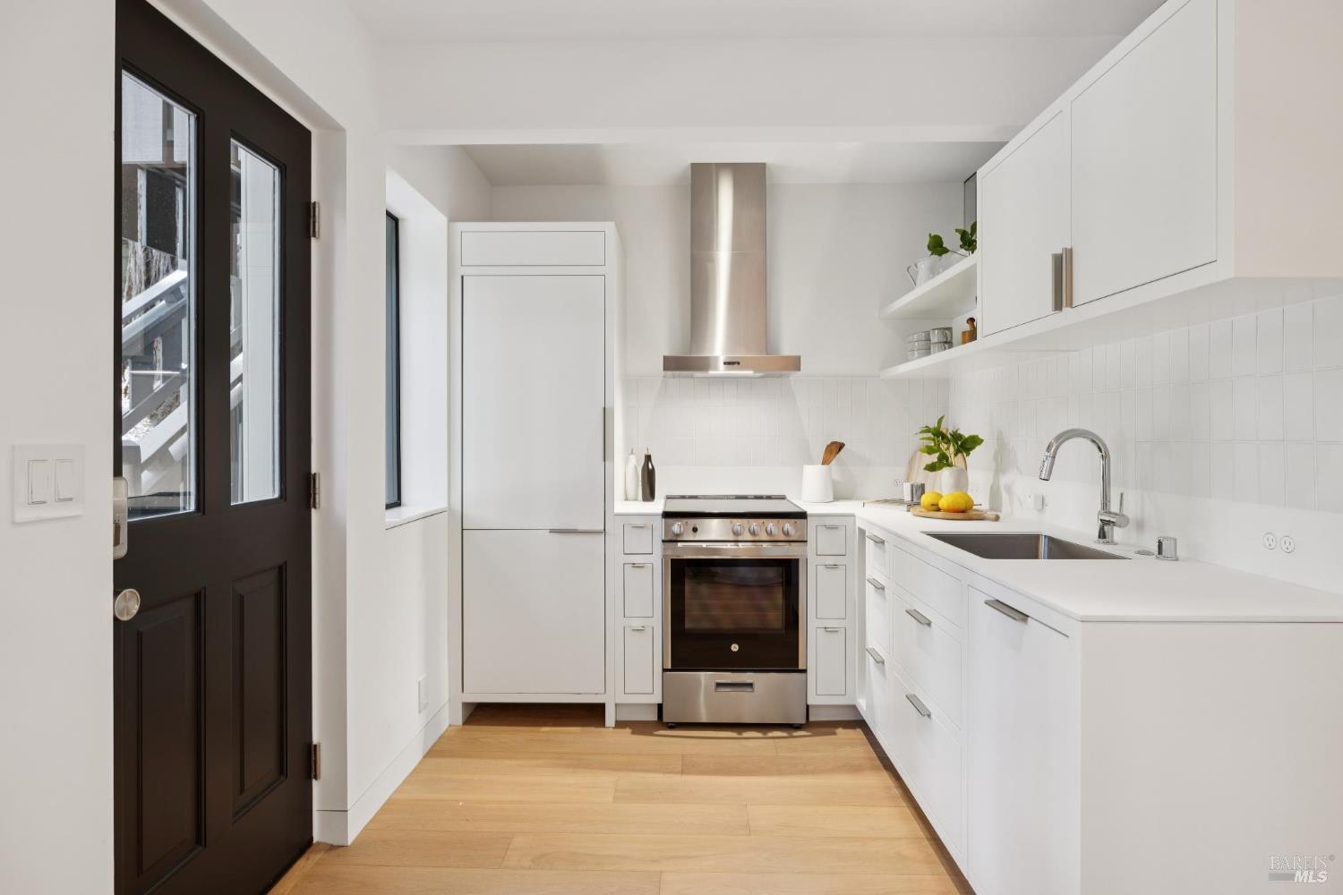 Detail Gallery Image 66 of 91 For 28 Marsh Dr, Mill Valley,  CA 94941 - 6 Beds | 4/1 Baths
