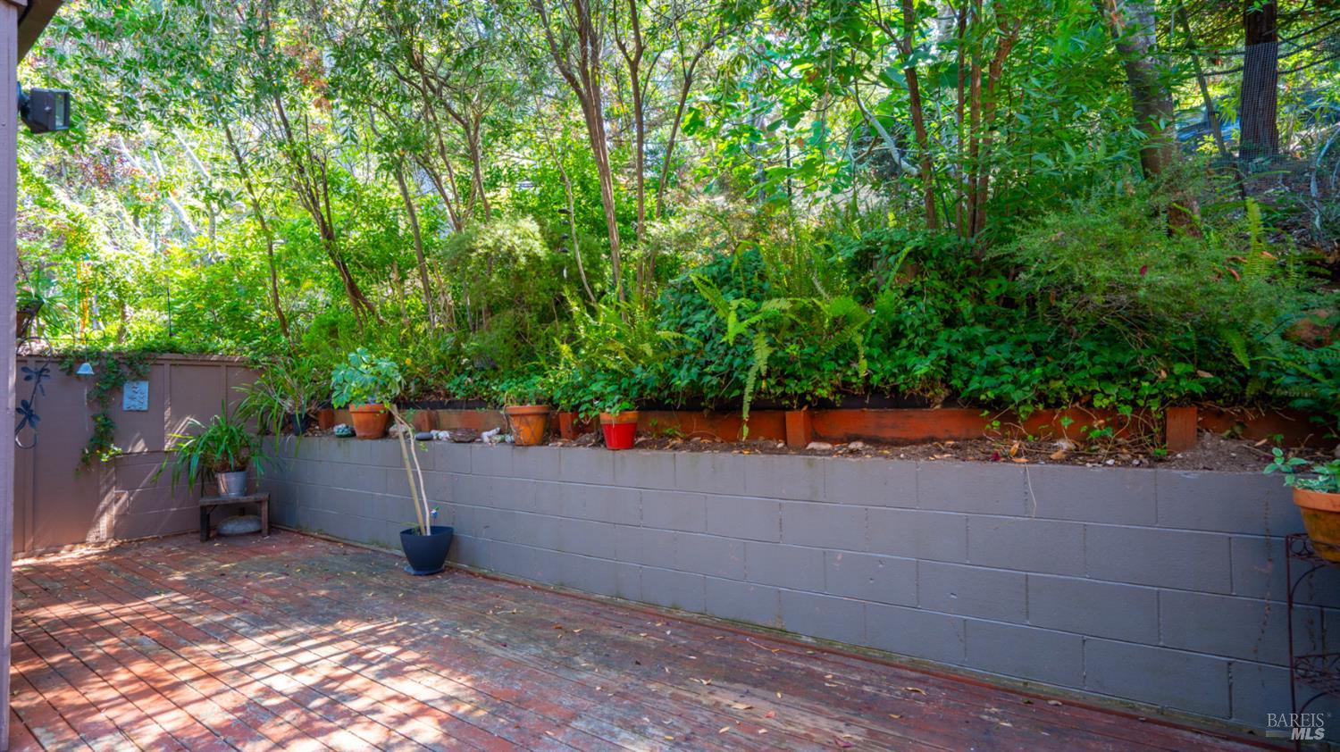 Detail Gallery Image 19 of 41 For 16 Elegant Tern Rd, Novato,  CA 94949 - 3 Beds | 2/1 Baths