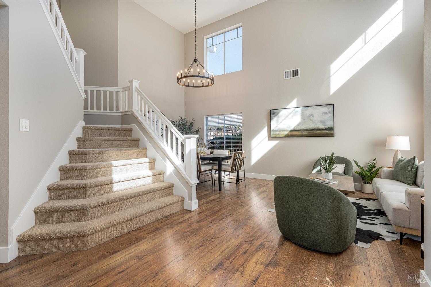 Detail Gallery Image 6 of 50 For 835 Knight St, Sonoma,  CA 95476 - 5 Beds | 4 Baths